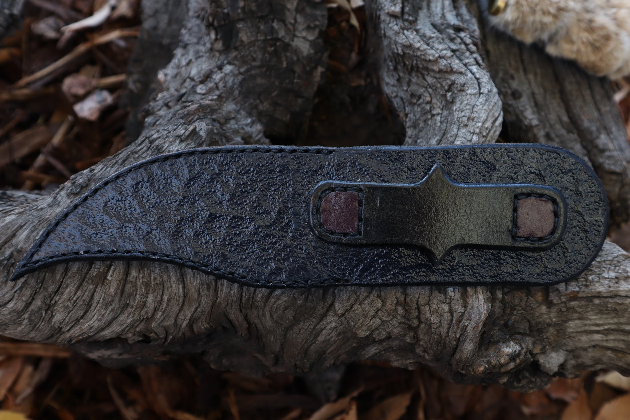 Reserved for Squirtle - Custom Leather Sheath for Bobcat Paw Knife