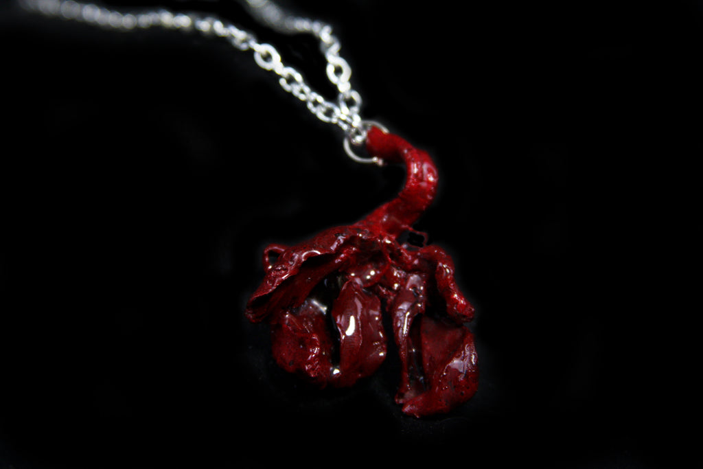 Kitten Lung Necklace